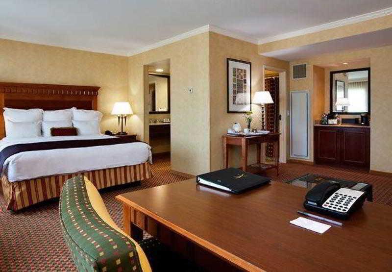 Renaissance Boulder Flatiron Hotel Брумфилд Номер фото